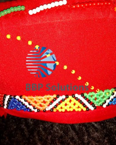 African Zulu Hat (Ischolo/Inkhehli)